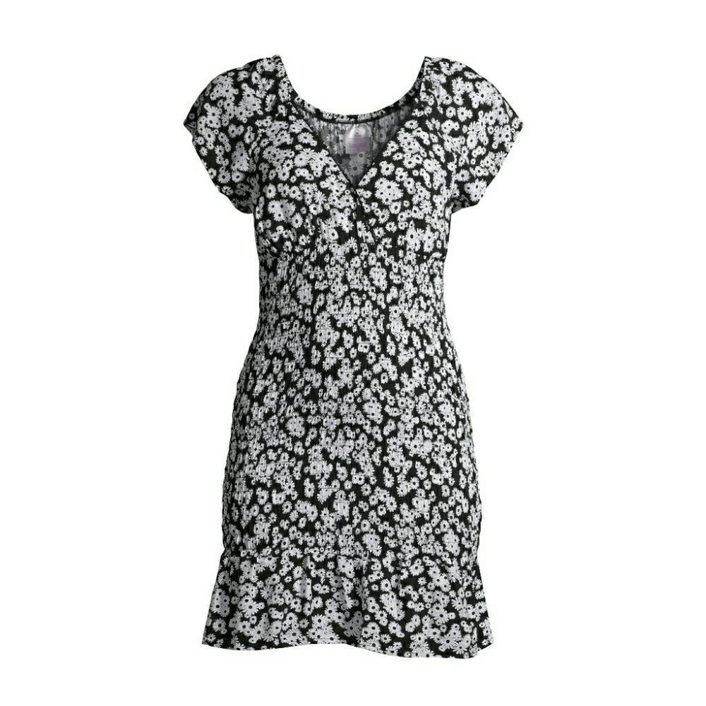 Black &White Printed Smocked Dress